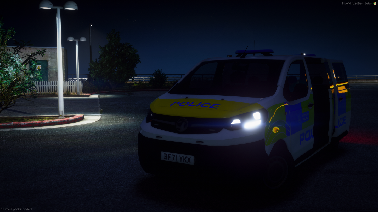 Metropolitan Police Vauxhall Vivaro