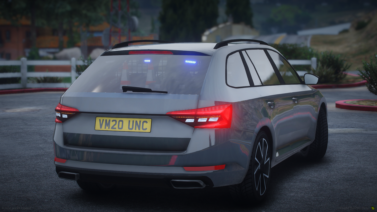 Unmarked Skoda Superb 2020