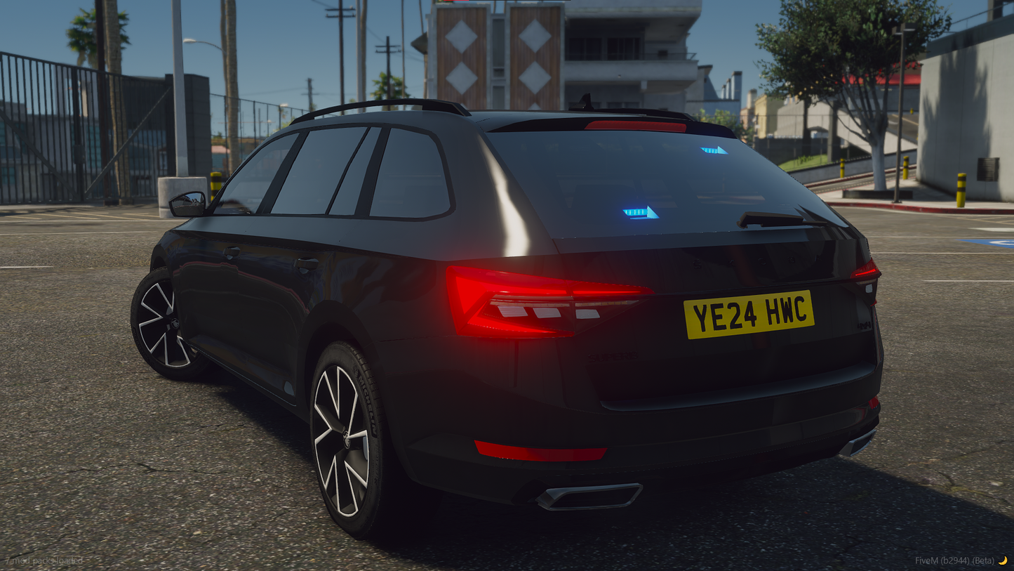 Metropolitan Police Interceptor Skoda Superb 2024