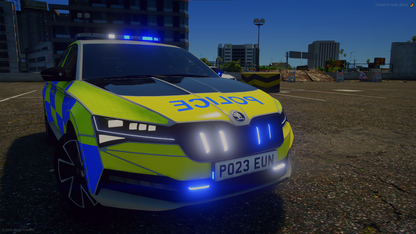 Traffic Skoda Superb Saloon 2023