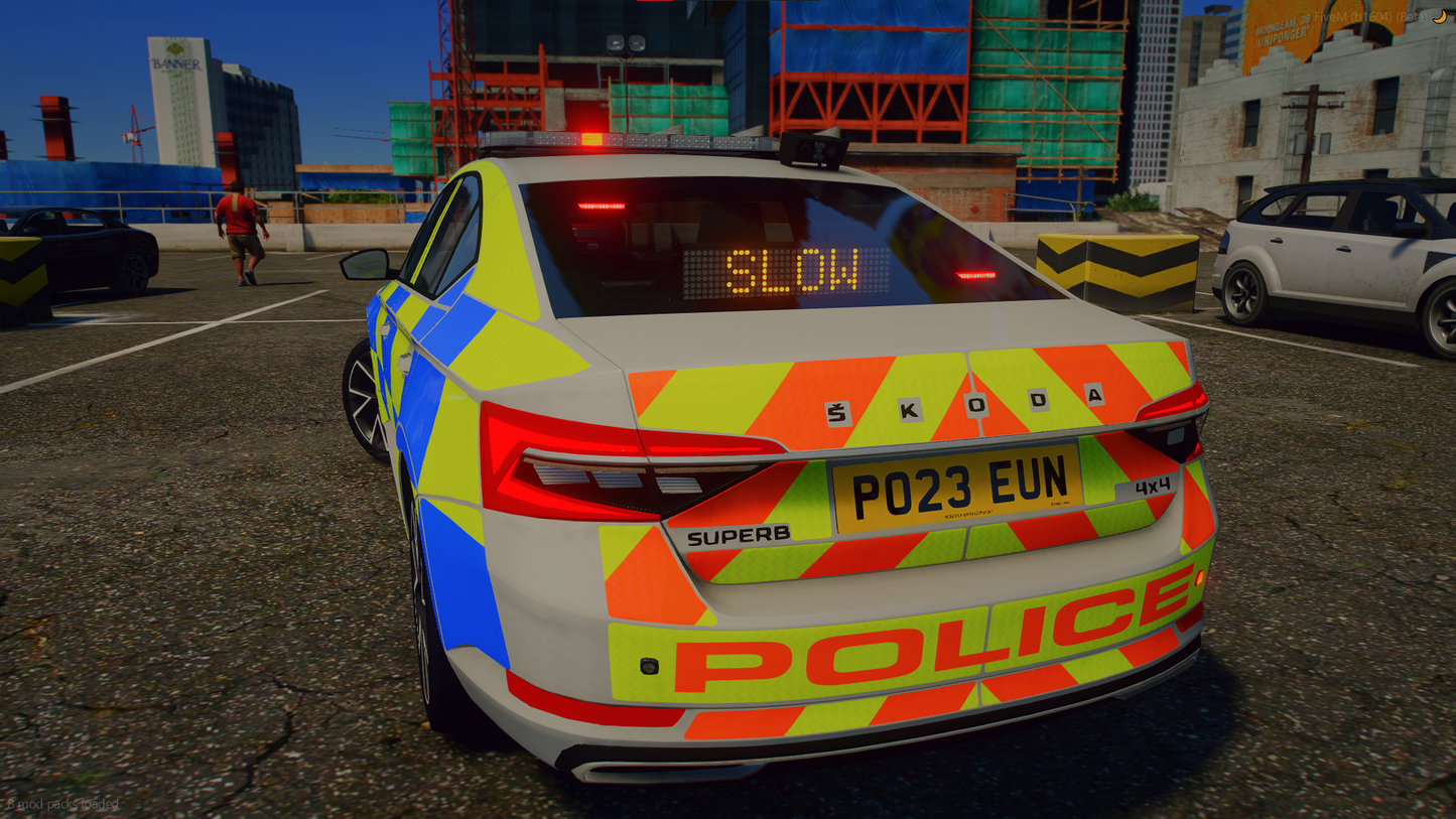 Traffic Skoda Superb Saloon 2023